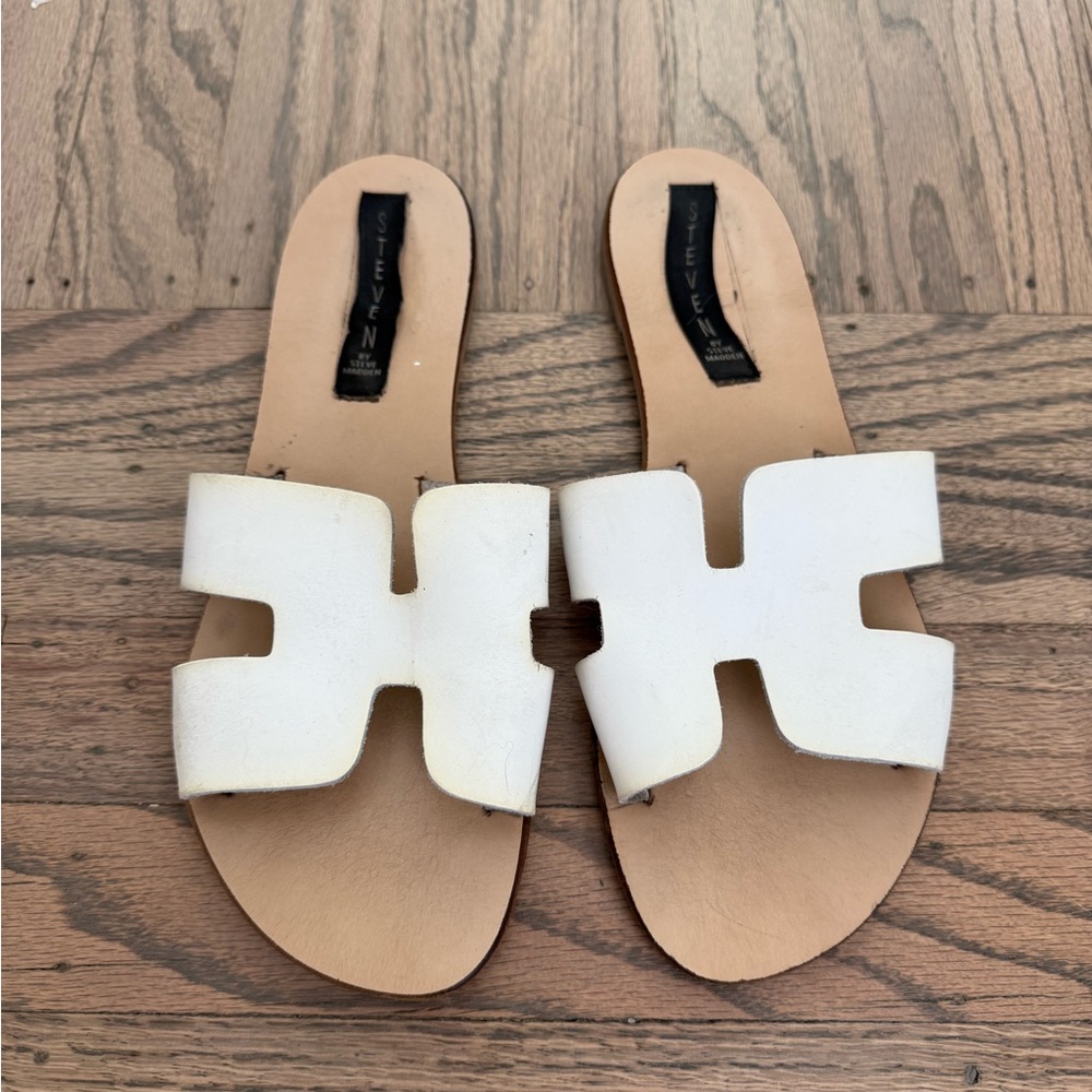 Seven7 Women's Cream Slide Sandals